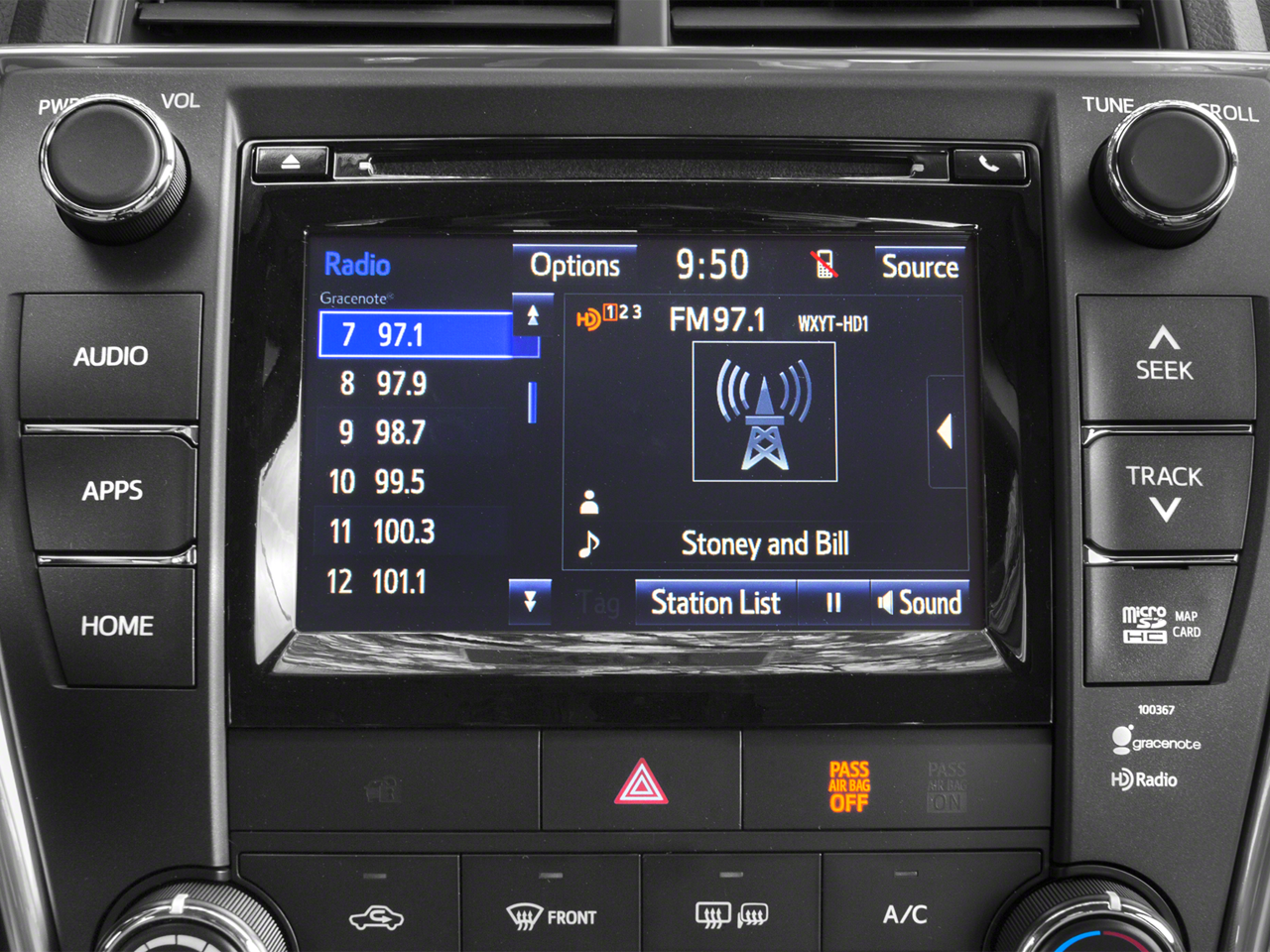 2017 Toyota Camry SE Auto (Natl)