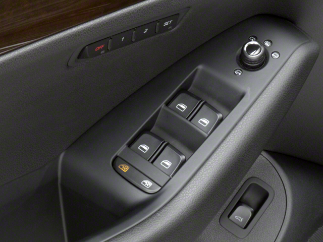 2012 Audi Q5 3.2L Prestige