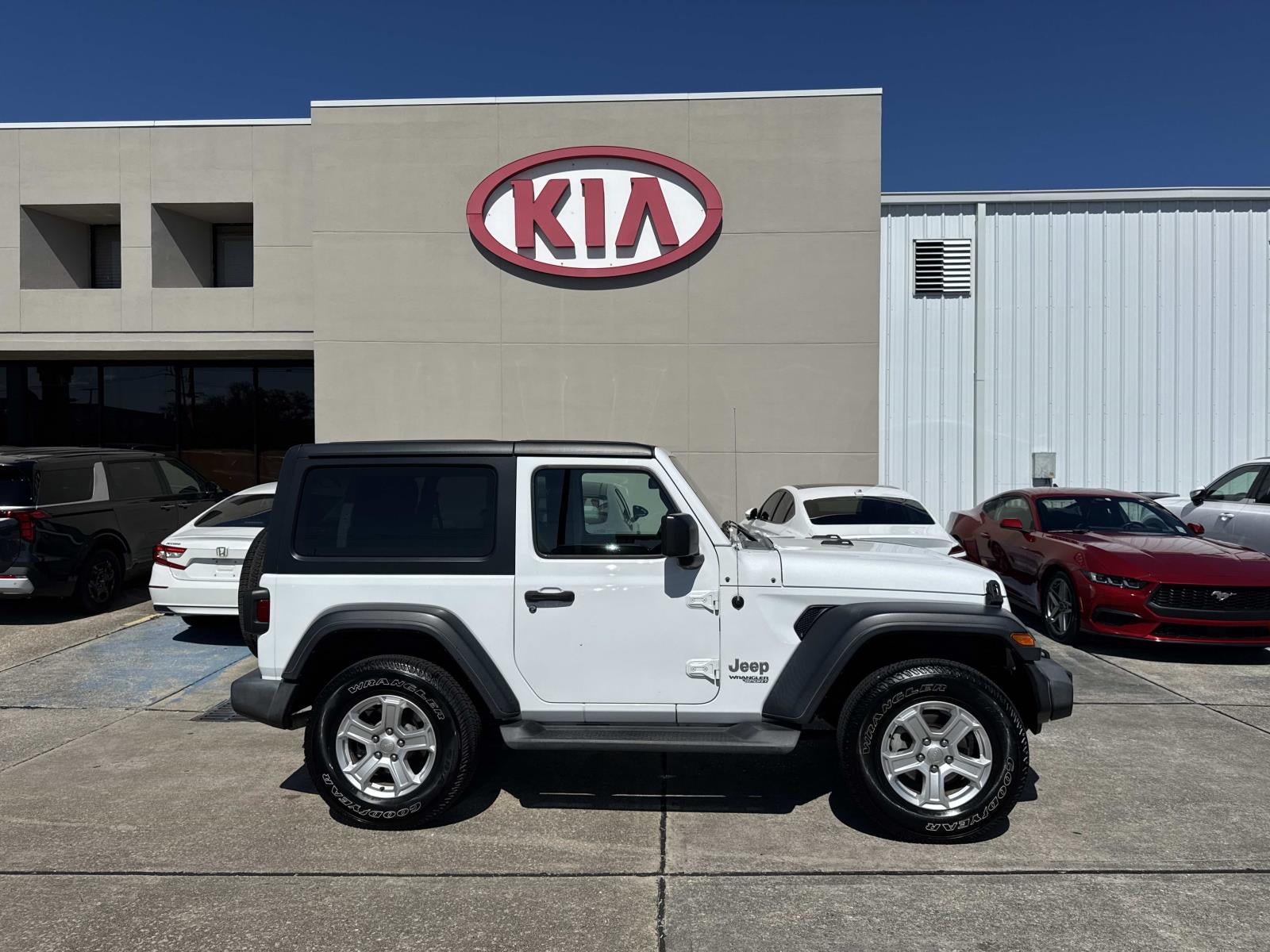 2020 Jeep Wrangler Sport S 4x4