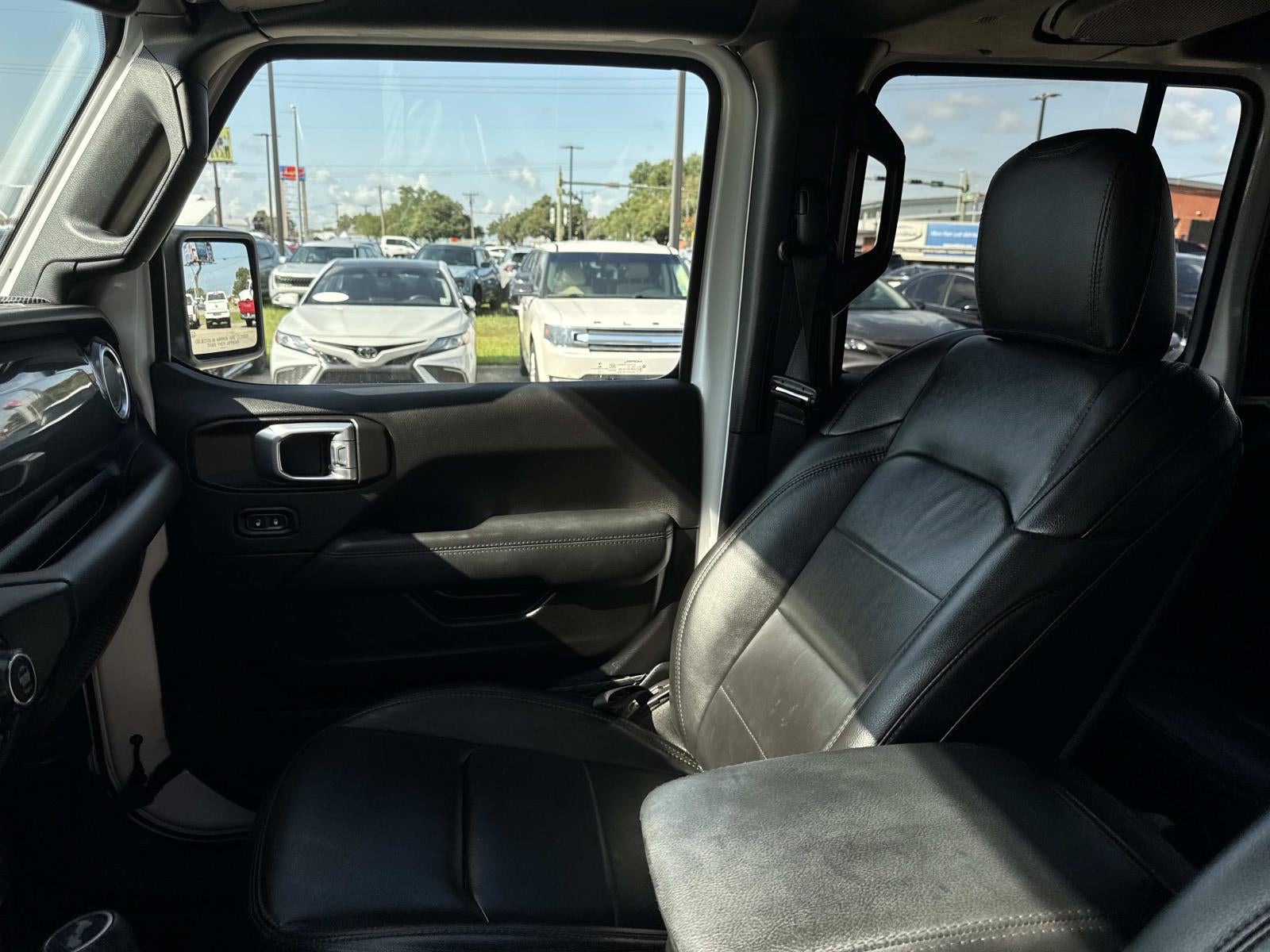 2021 Jeep Wrangler Unlimited Sahara Altitude 4x4