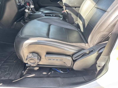 2021 Jeep Wrangler Unlimited Sahara Altitude 4x4