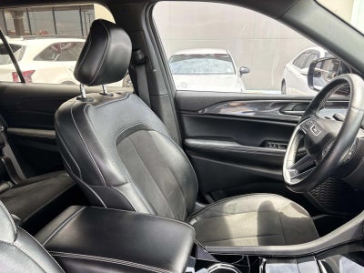 2022 Jeep Grand Cherokee L Altitude 4x2