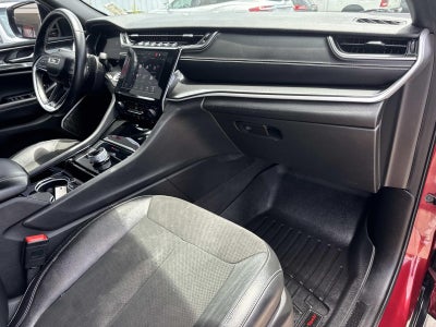 2022 Jeep Grand Cherokee L Altitude 4x2
