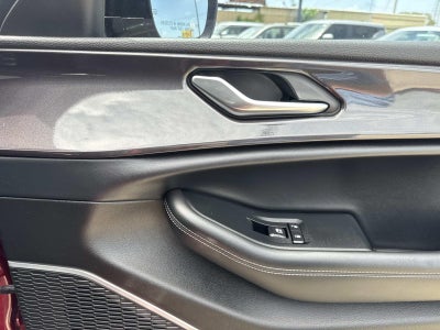 2022 Jeep Grand Cherokee L Altitude 4x2