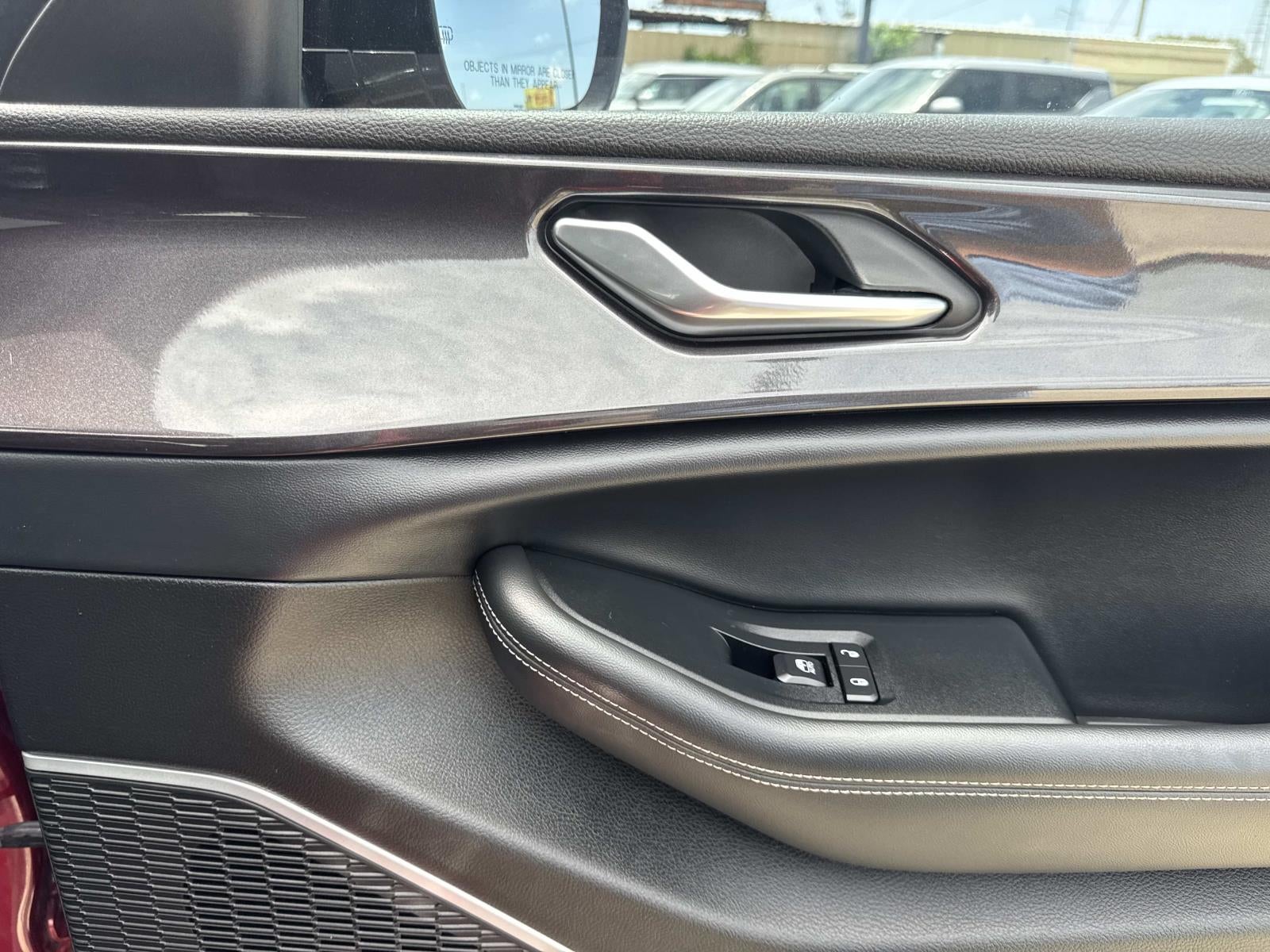 2022 Jeep Grand Cherokee L Altitude 4x2