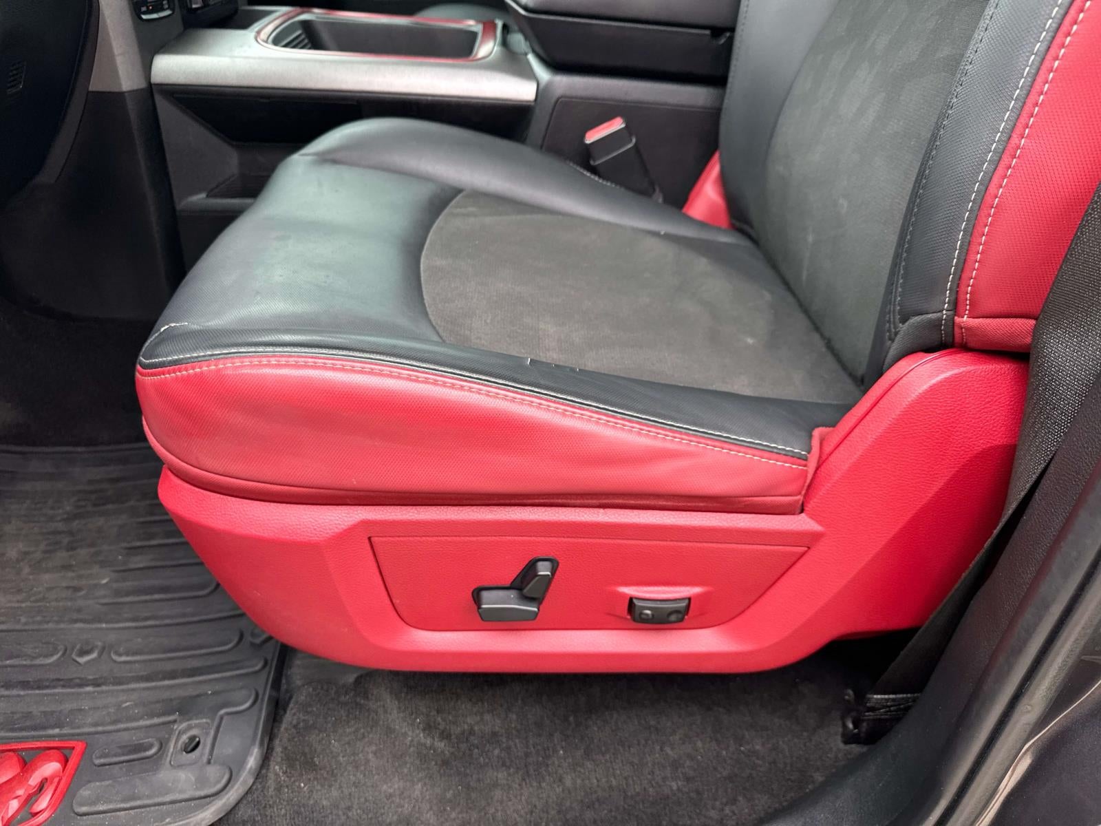 2018 RAM 1500 Rebel 4x4 Crew Cab 5'7 Box