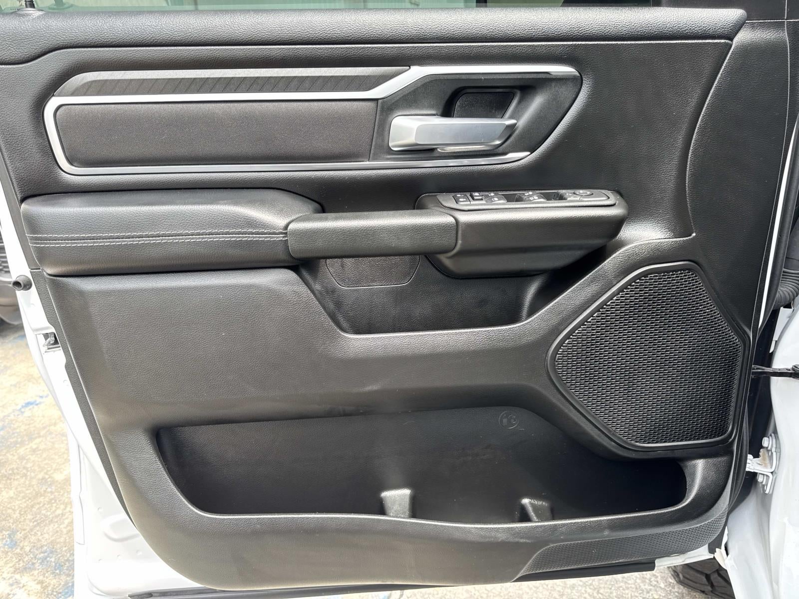 2025 RAM 1500 Big Horn 4x2 Crew Cab 5'7 Box