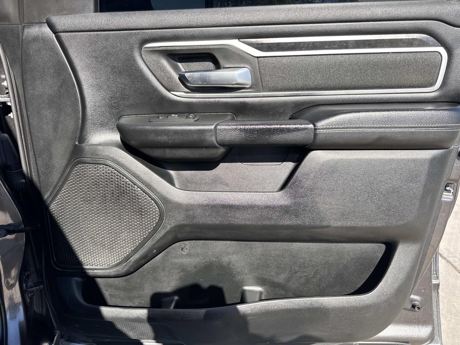 2020 RAM 1500 Big Horn 4x2 Crew Cab 5'7 Box