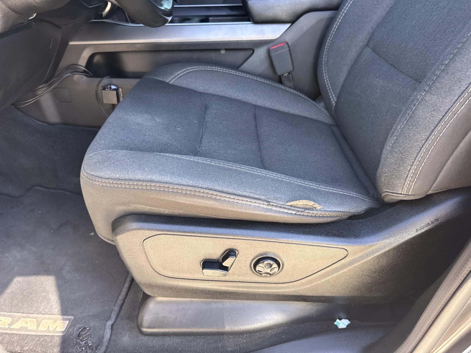 2020 RAM 1500 Big Horn 4x2 Crew Cab 5'7 Box