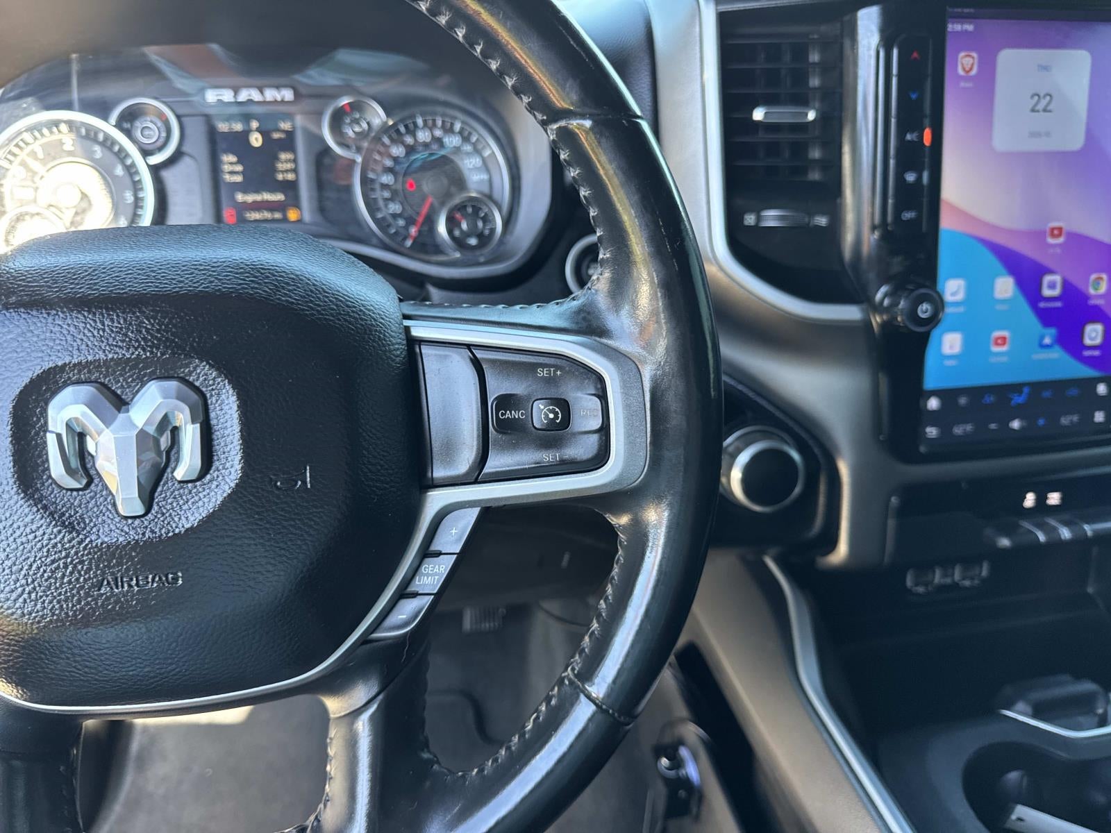 2020 RAM 1500 Big Horn 4x2 Crew Cab 5'7 Box