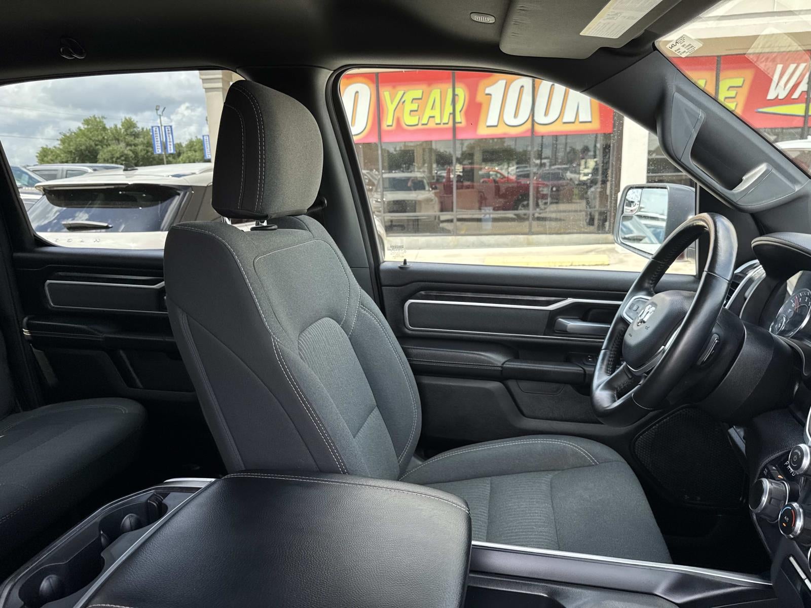 2022 RAM 1500 Big Horn 4x4 Crew Cab 5'7 Box