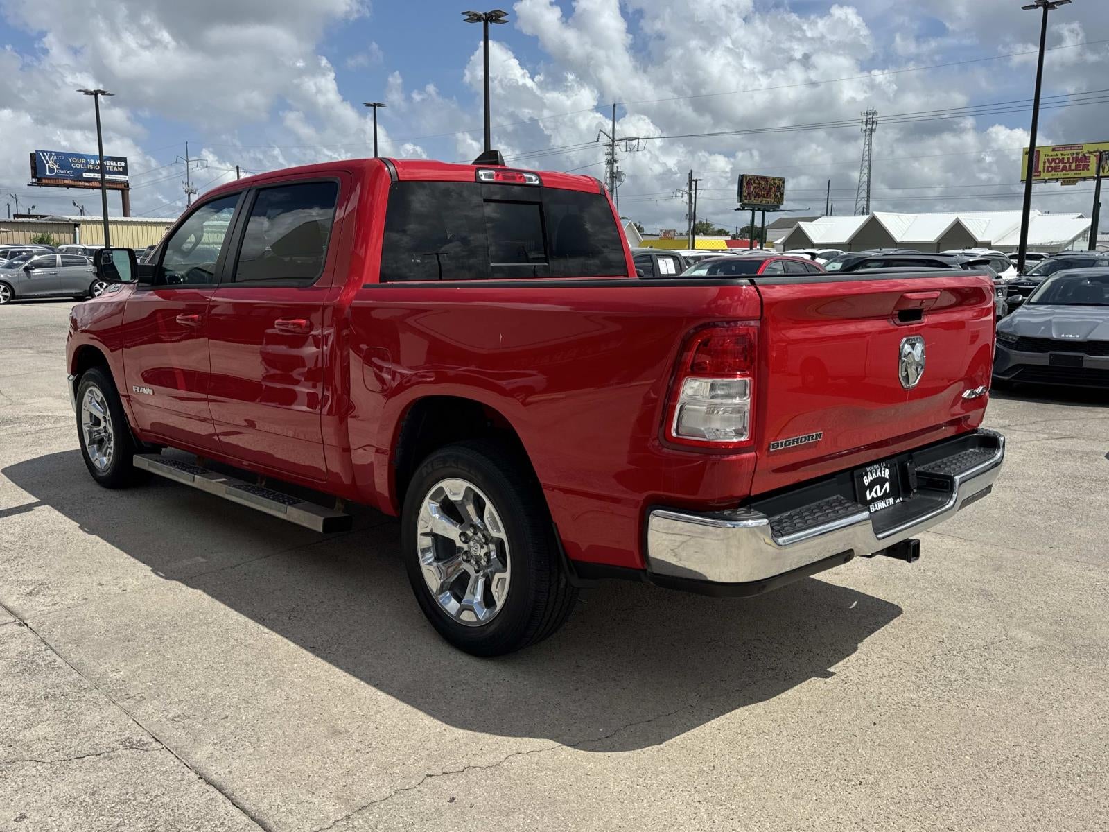 2022 RAM 1500 Big Horn 4x4 Crew Cab 5'7 Box