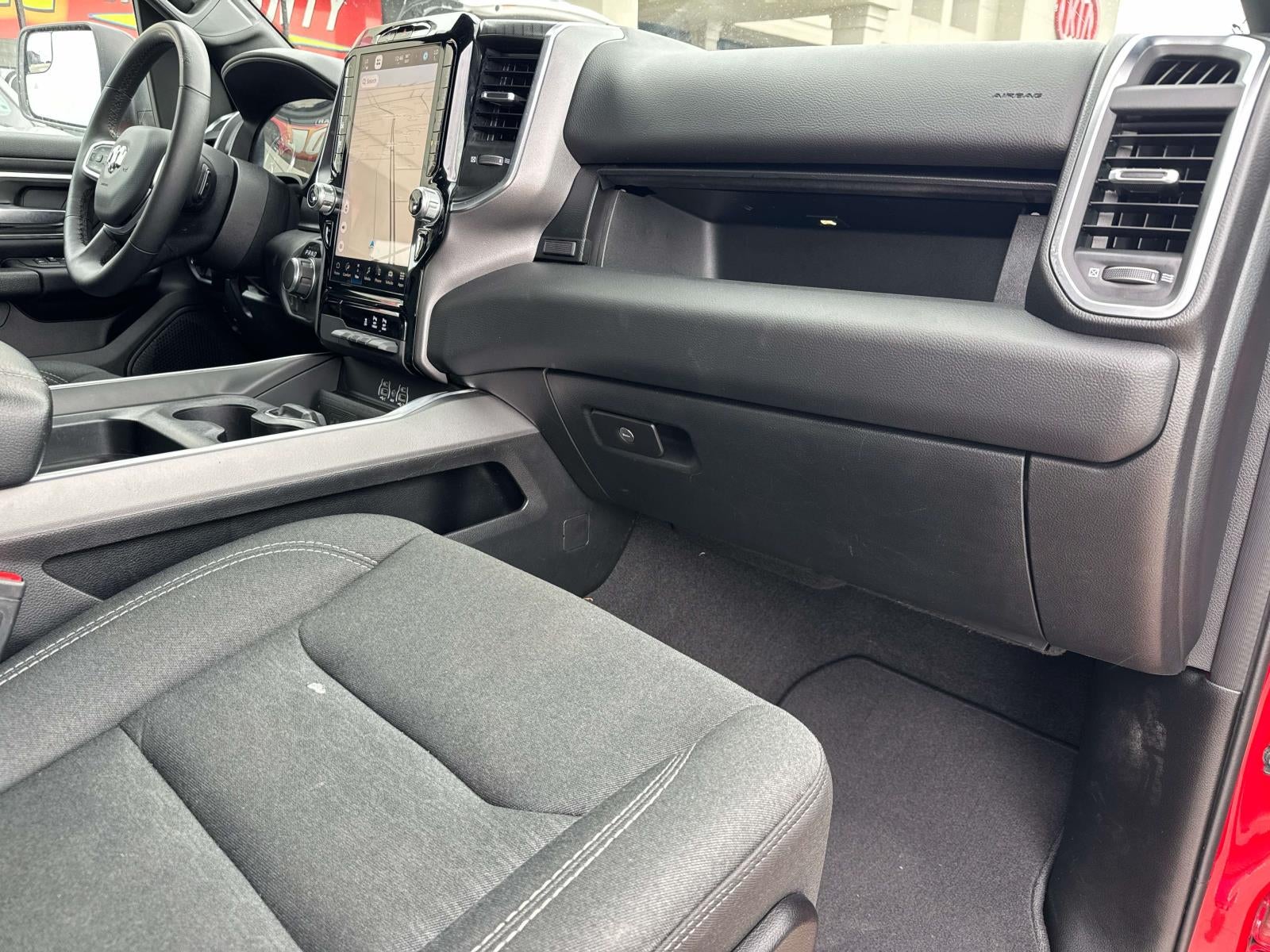 2025 RAM 1500 Big Horn 4x4 Crew Cab 5'7 Box