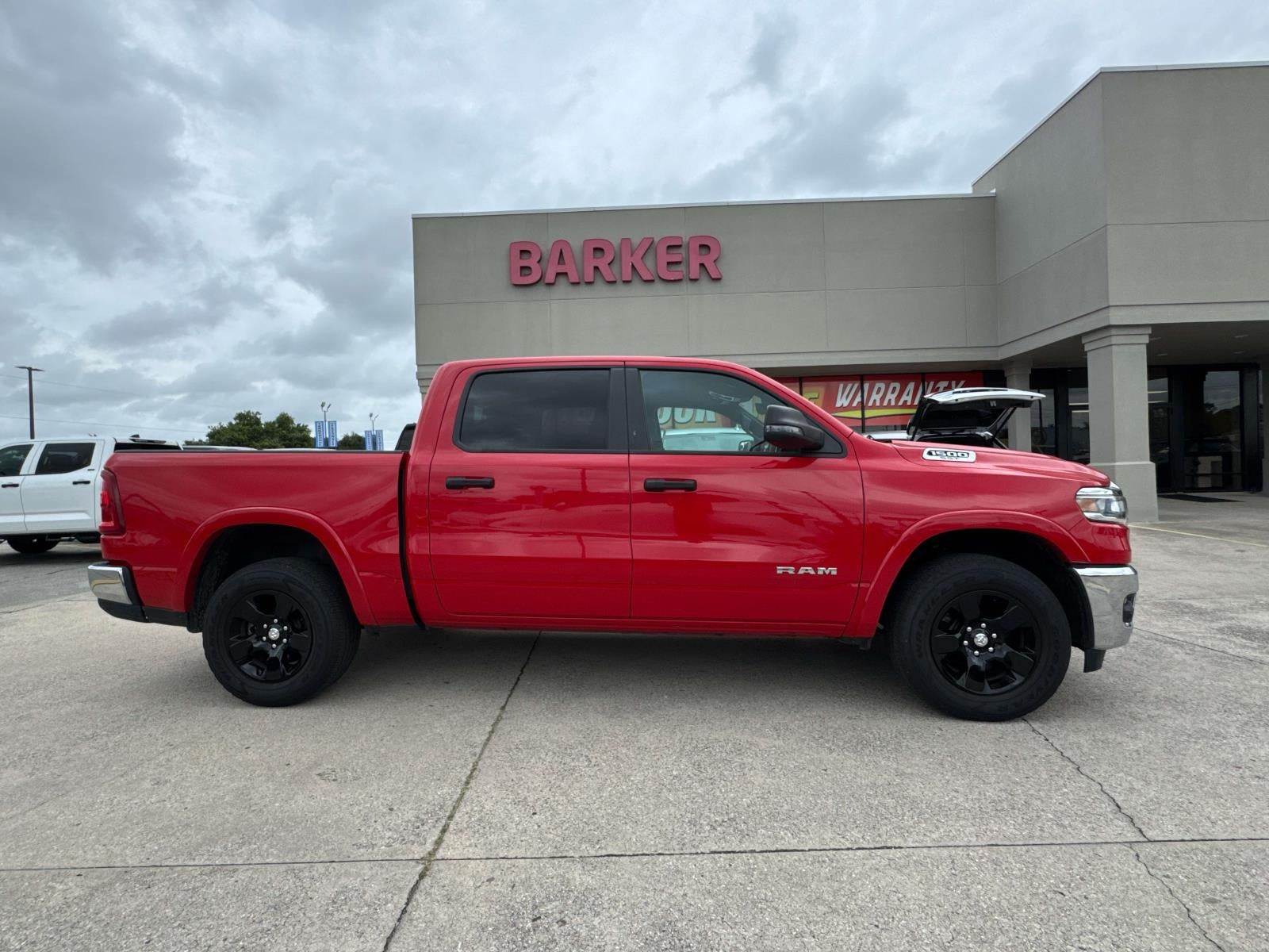 2025 RAM 1500 Big Horn 4x4 Crew Cab 5'7 Box