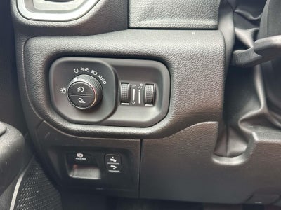 2025 RAM 1500 Big Horn 4x4 Crew Cab 5'7 Box