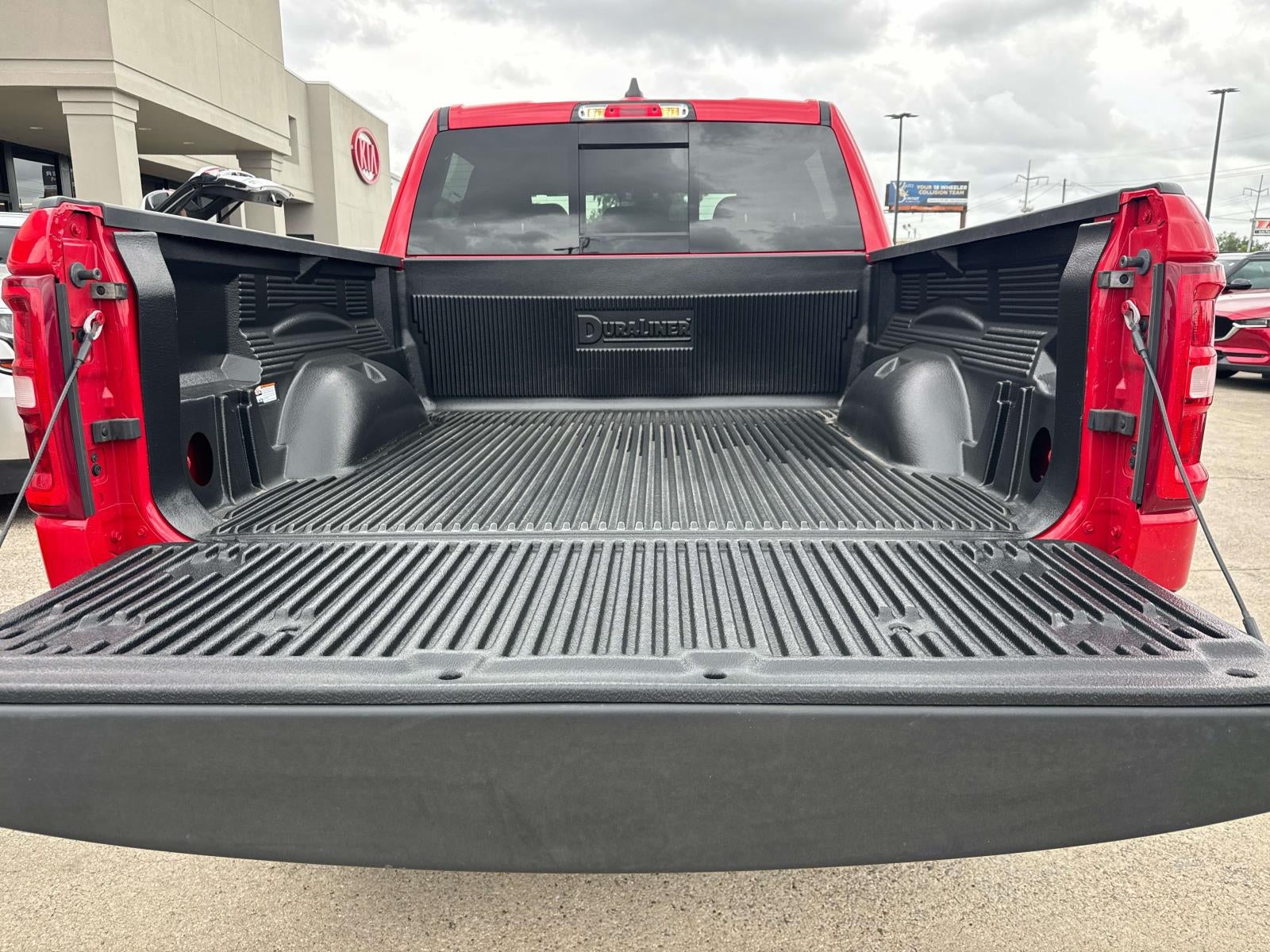 2025 RAM 1500 Big Horn 4x4 Crew Cab 5'7 Box