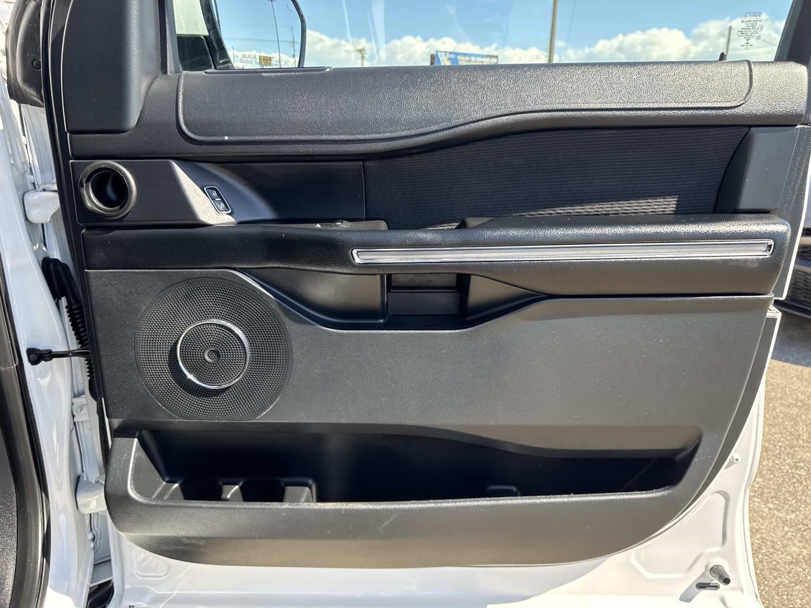 2021 Ford Expedition Max XLT 4x2