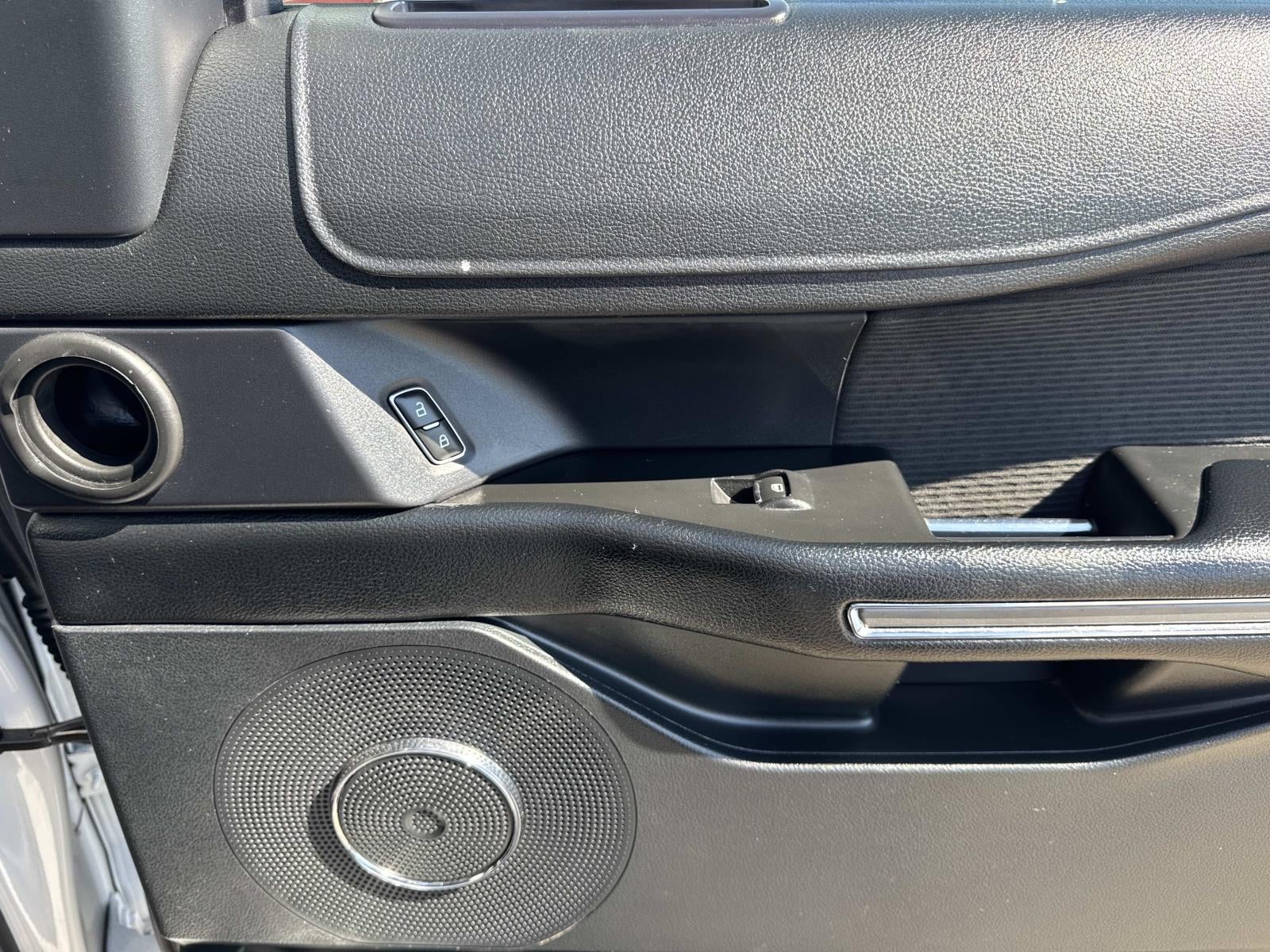 2021 Ford Expedition Max XLT 4x2