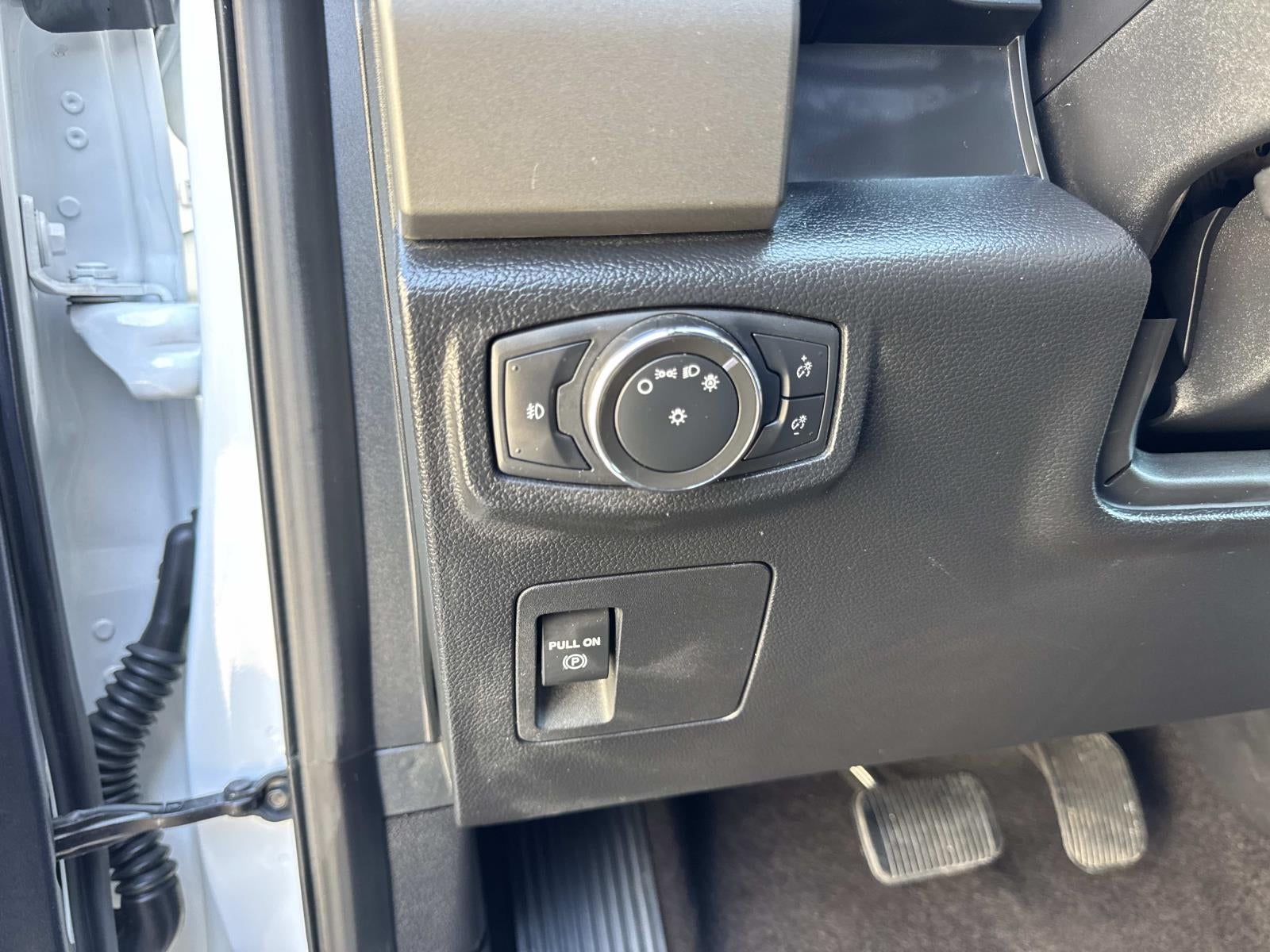 2021 Ford Expedition Max XLT 4x2