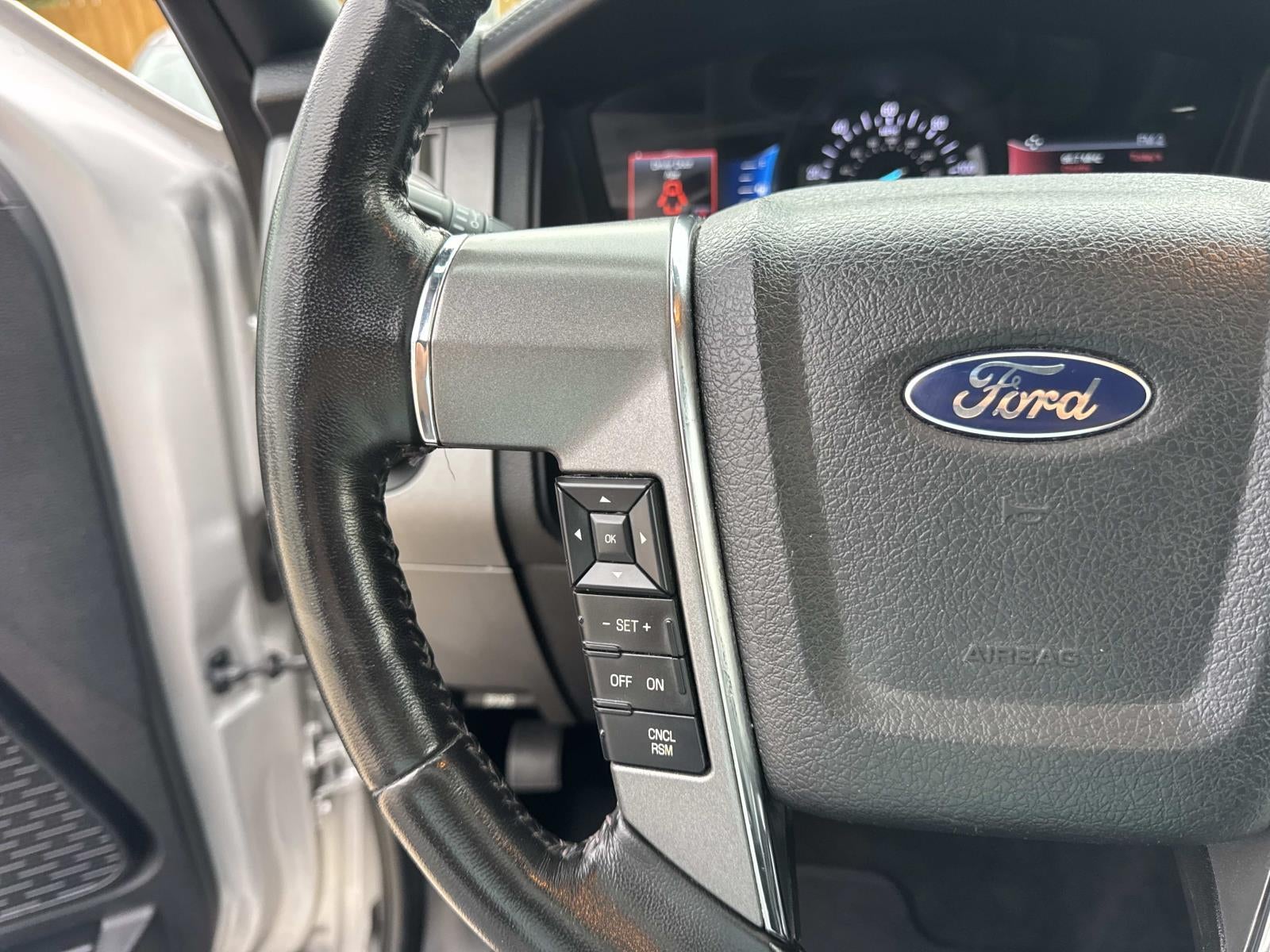 2015 Ford Expedition EL 2WD 4dr Platinum