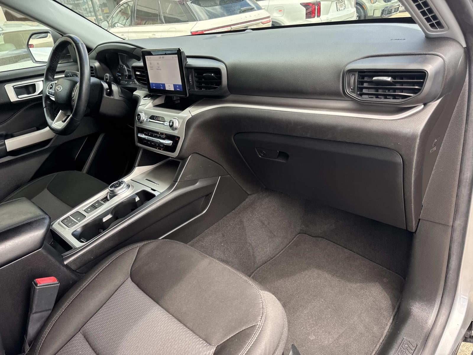 2022 Ford Explorer XLT RWD