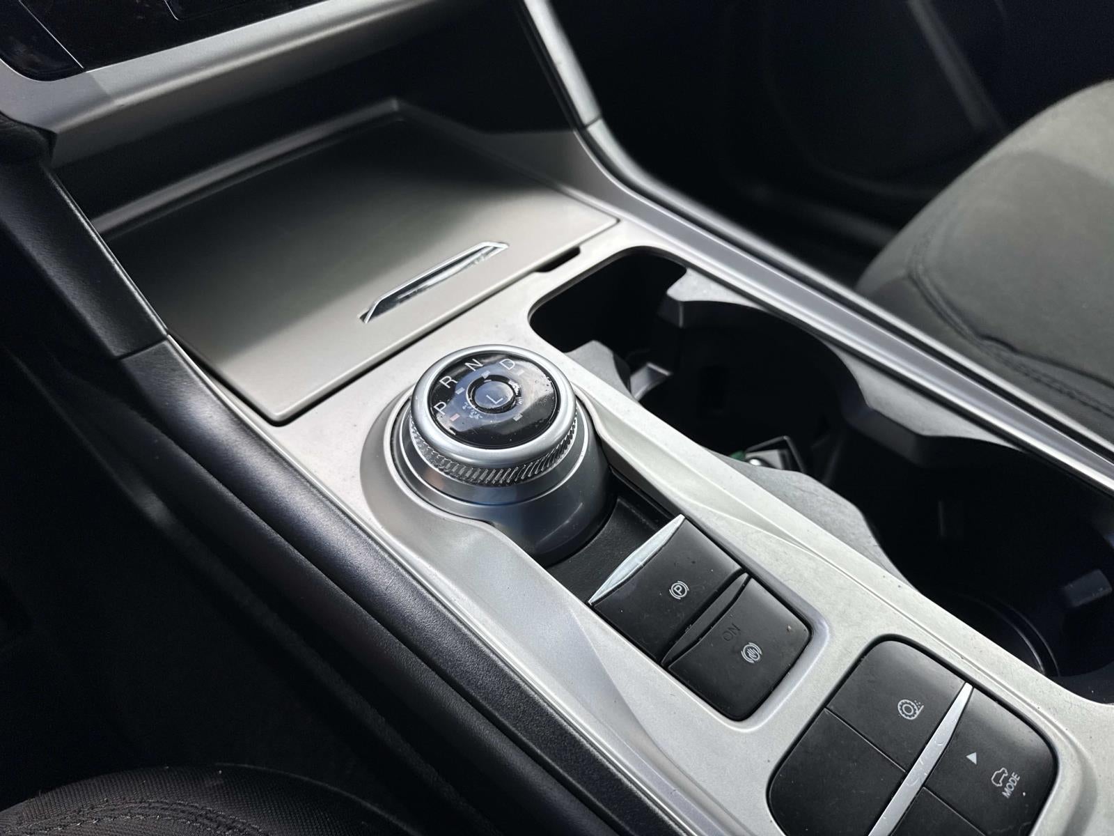 2022 Ford Explorer XLT RWD