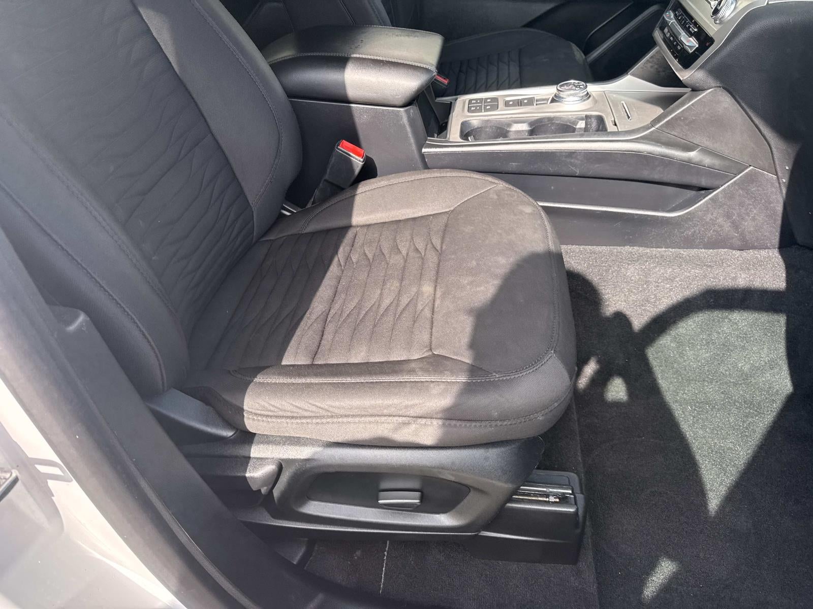 2021 Ford Explorer XLT RWD