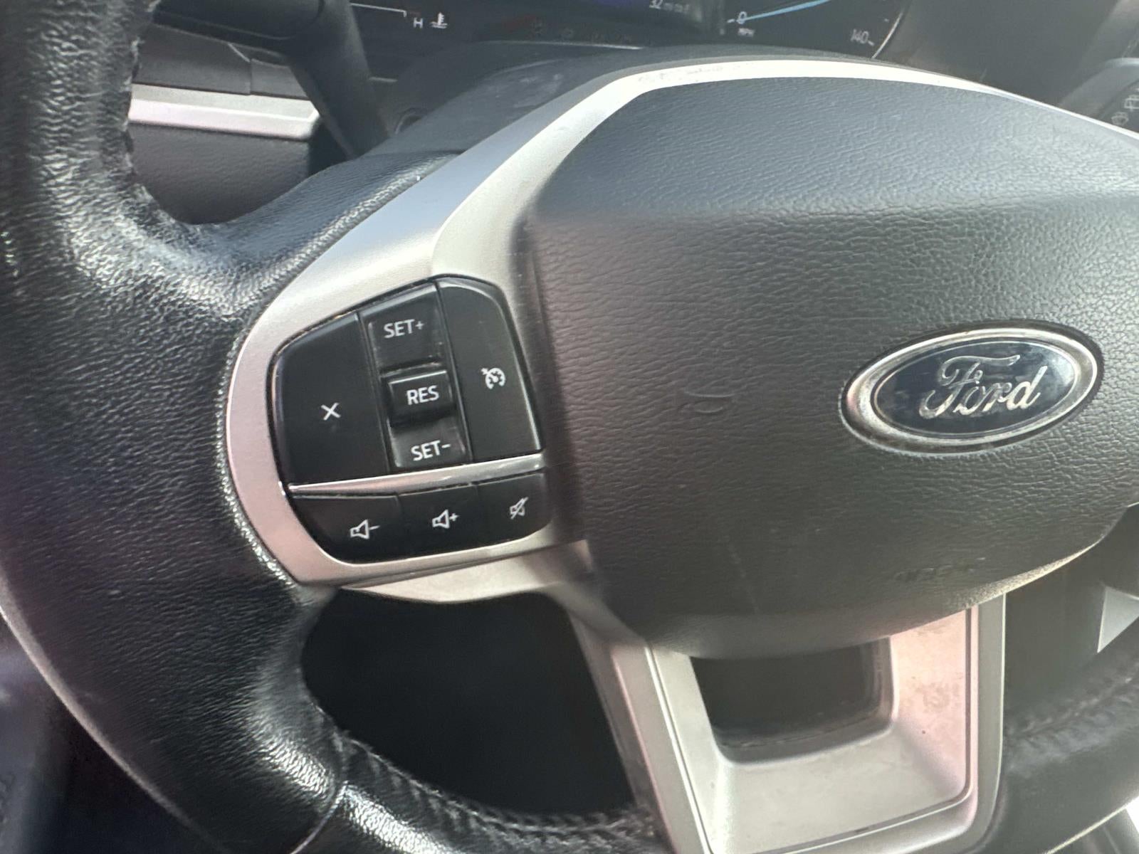 2021 Ford Explorer XLT RWD