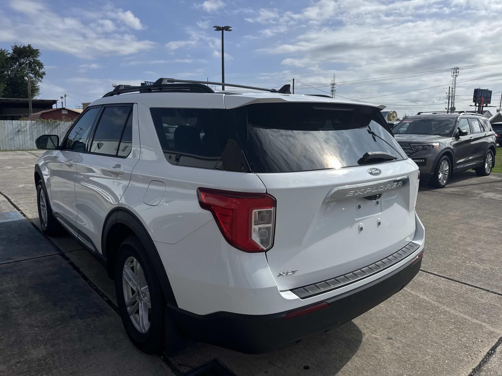 2021 Ford Explorer XLT RWD