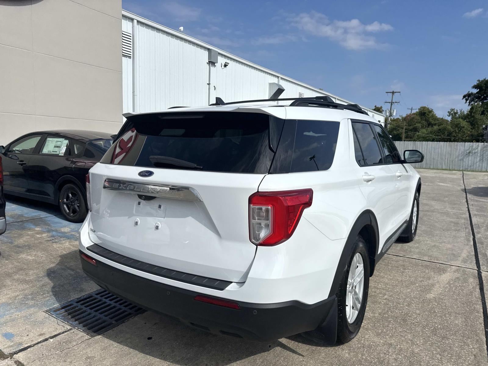 2021 Ford Explorer XLT RWD
