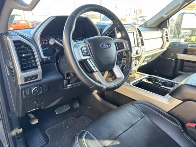 2019 Ford Super Duty F-250 SRW LARIAT 4WD Crew Cab 6.75' Box