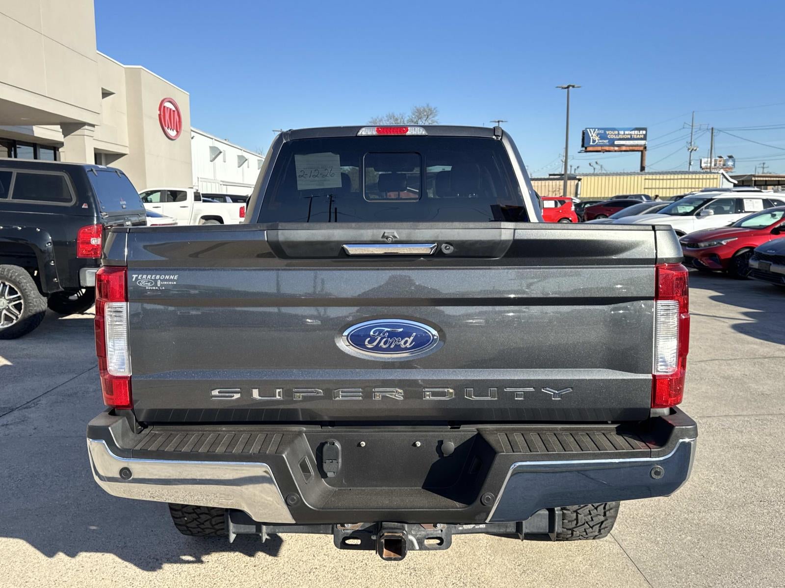 2019 Ford Super Duty F-250 SRW LARIAT 4WD Crew Cab 6.75' Box