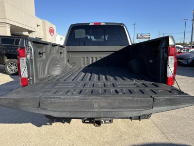 2019 Ford Super Duty F-250 SRW LARIAT 4WD Crew Cab 6.75' Box