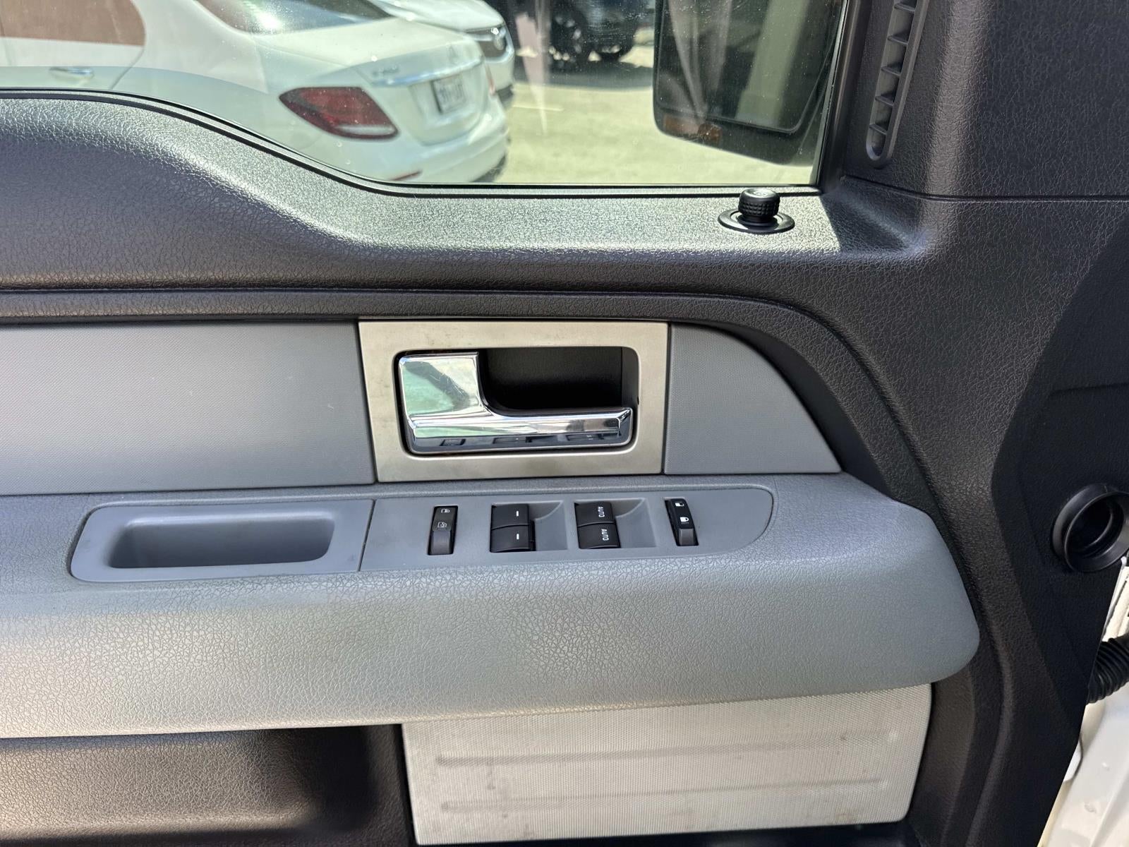 2011 Ford F-150 2WD SuperCrew 145 XL