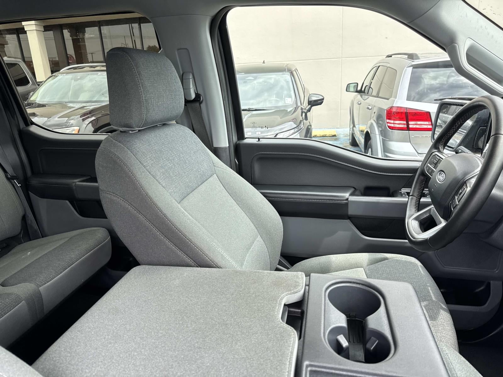 2025 Ford F-150 XLT 4WD SuperCrew 5.5' Box