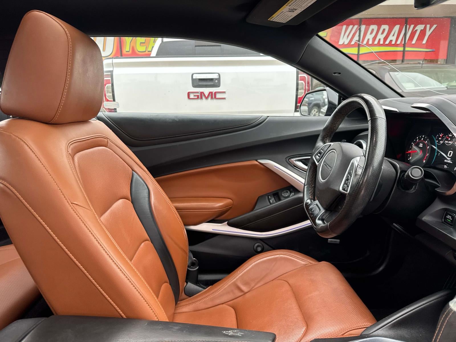 2018 Chevrolet Camaro 2dr Cpe 2LT