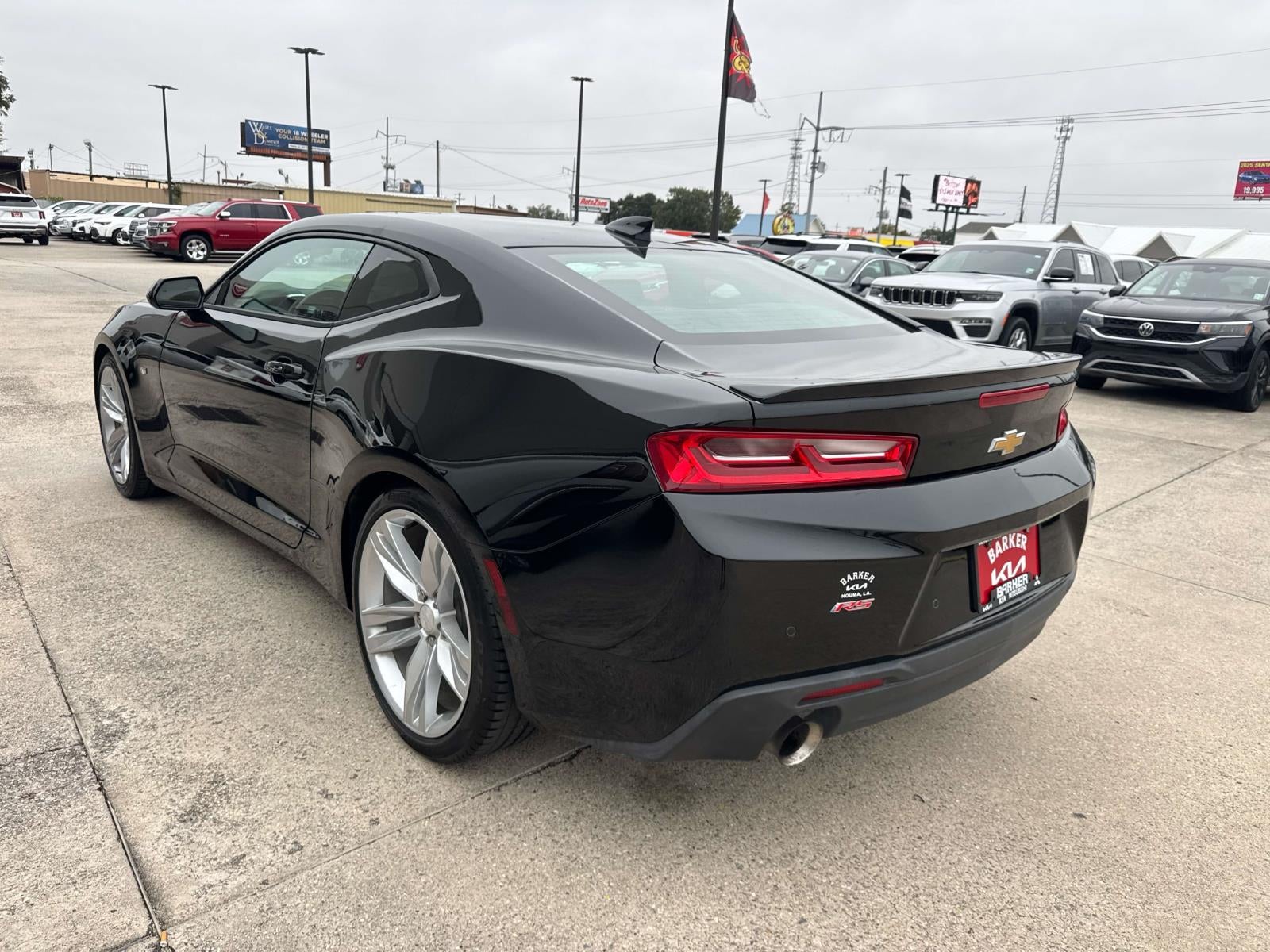 2018 Chevrolet Camaro 2dr Cpe 2LT