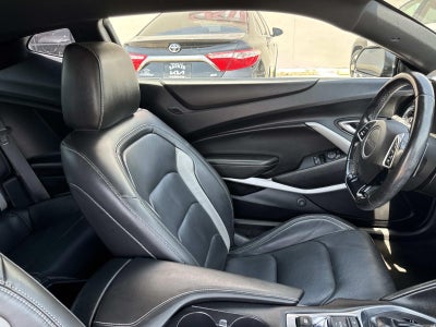 2020 Chevrolet Camaro 2dr Cpe 2LT