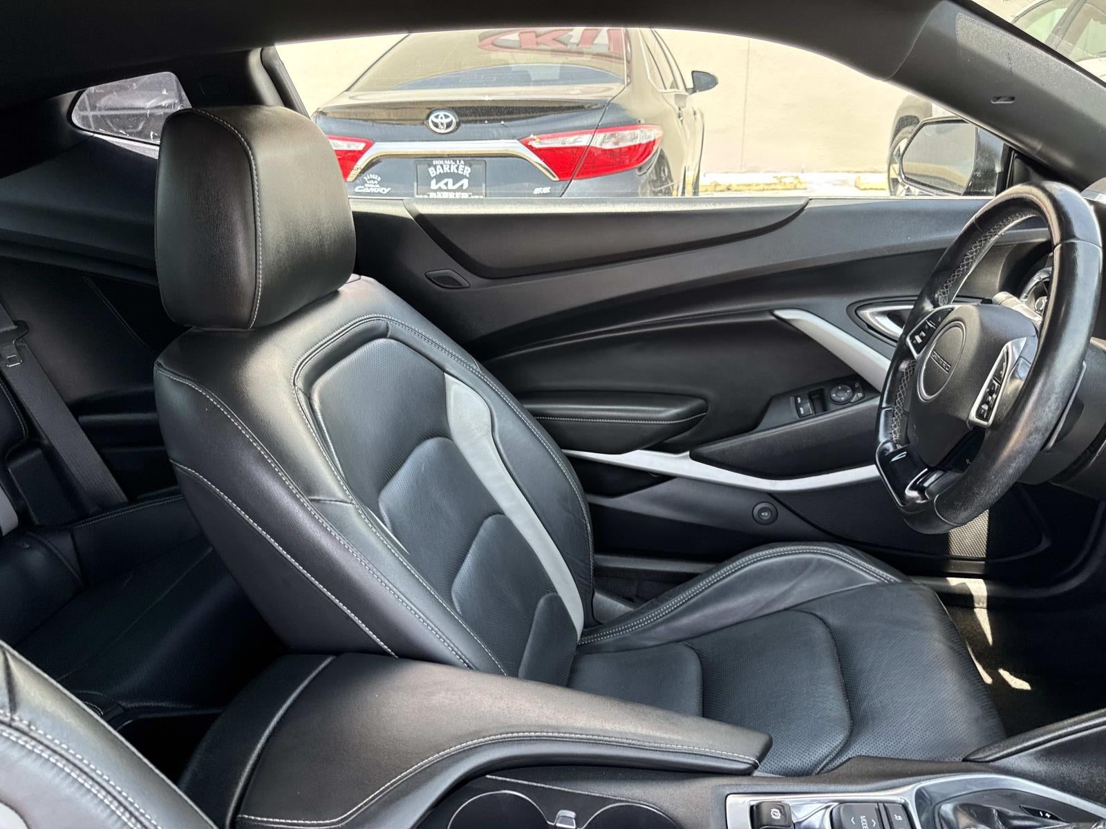 2020 Chevrolet Camaro 2dr Cpe 2LT