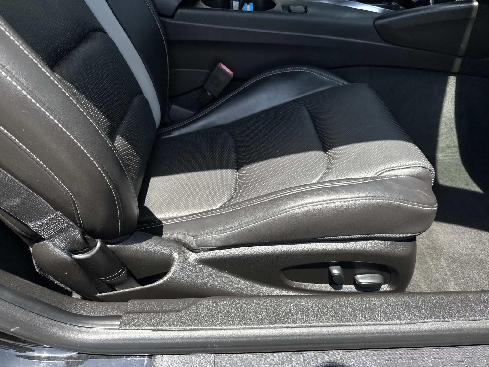 2020 Chevrolet Camaro 2dr Cpe 2LT