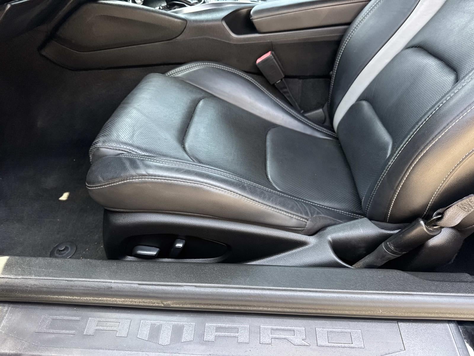 2020 Chevrolet Camaro 2dr Cpe 2LT