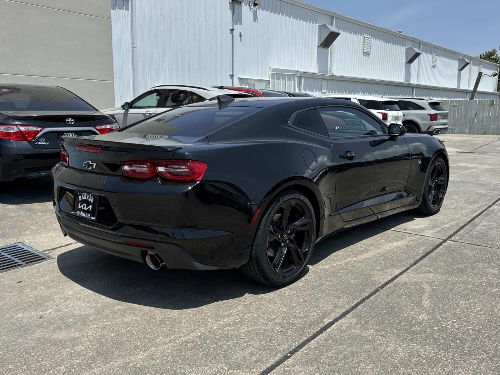 2020 Chevrolet Camaro 2dr Cpe 2LT