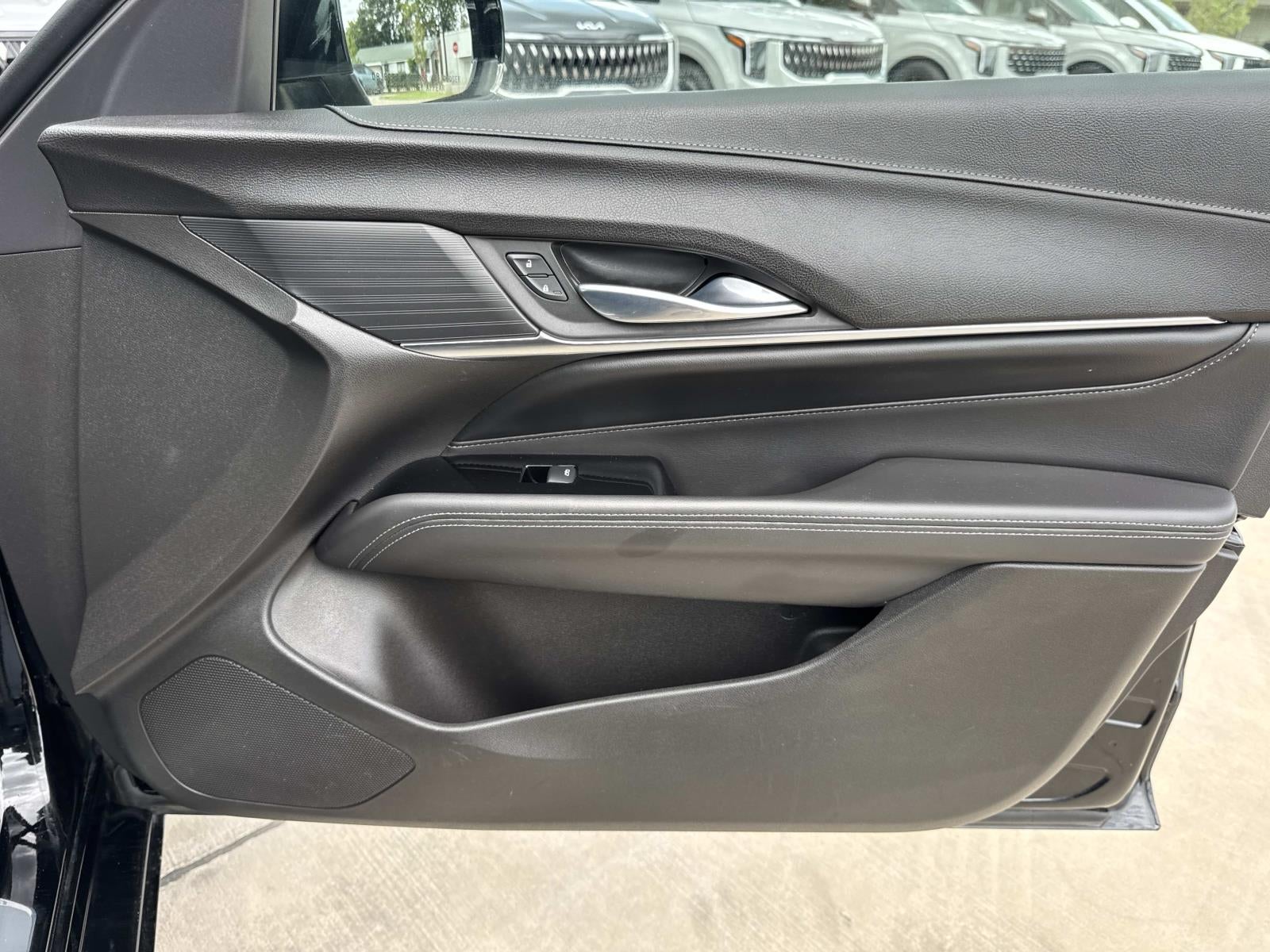 2022 Cadillac CT4 4dr Sdn Luxury