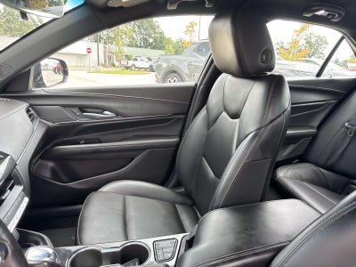 2022 Cadillac CT4 4dr Sdn Luxury