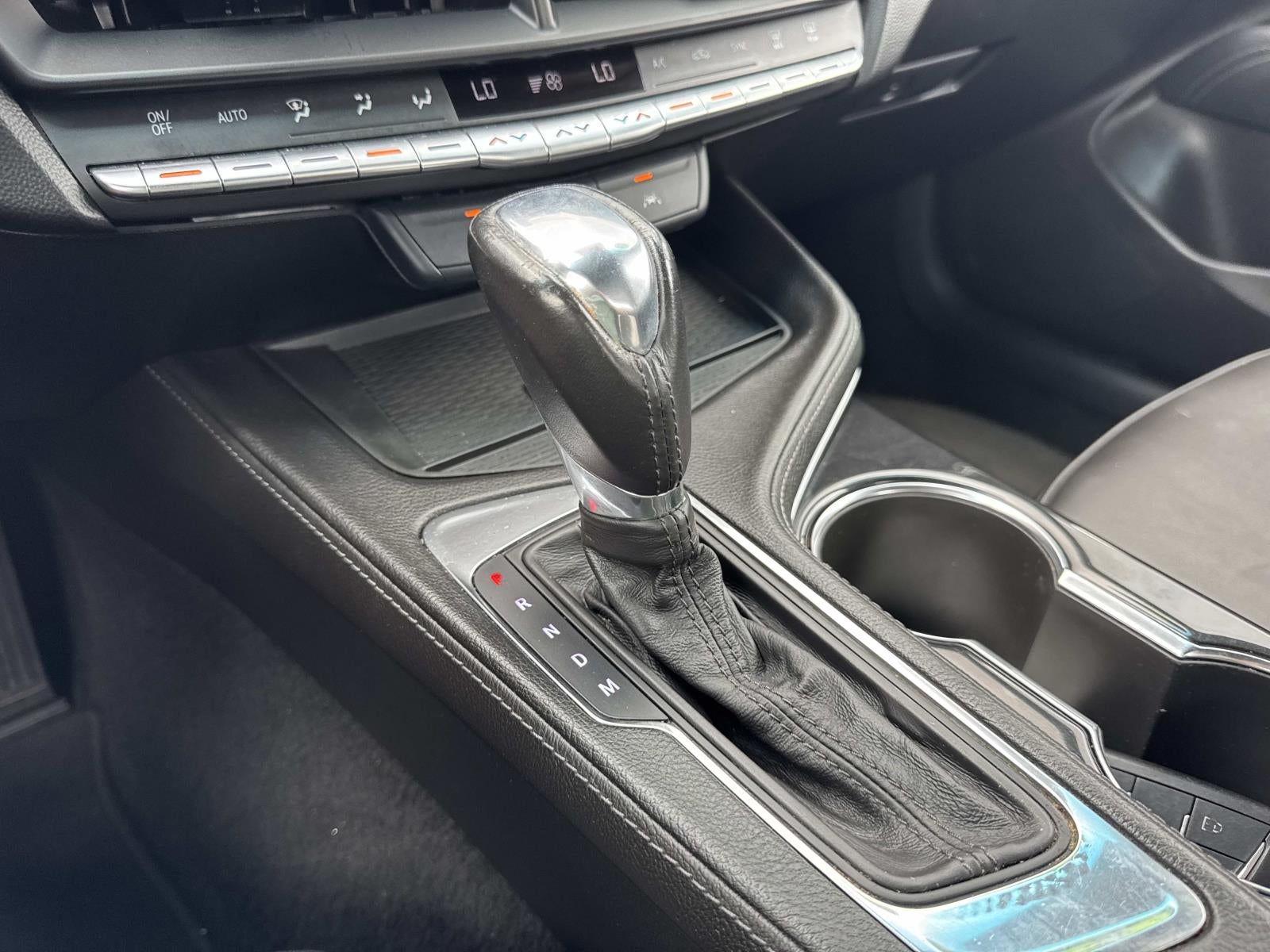 2022 Cadillac CT4 4dr Sdn Luxury