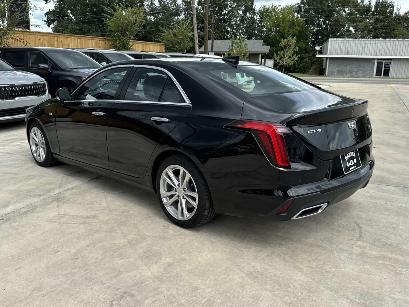 2022 Cadillac CT4 4dr Sdn Luxury