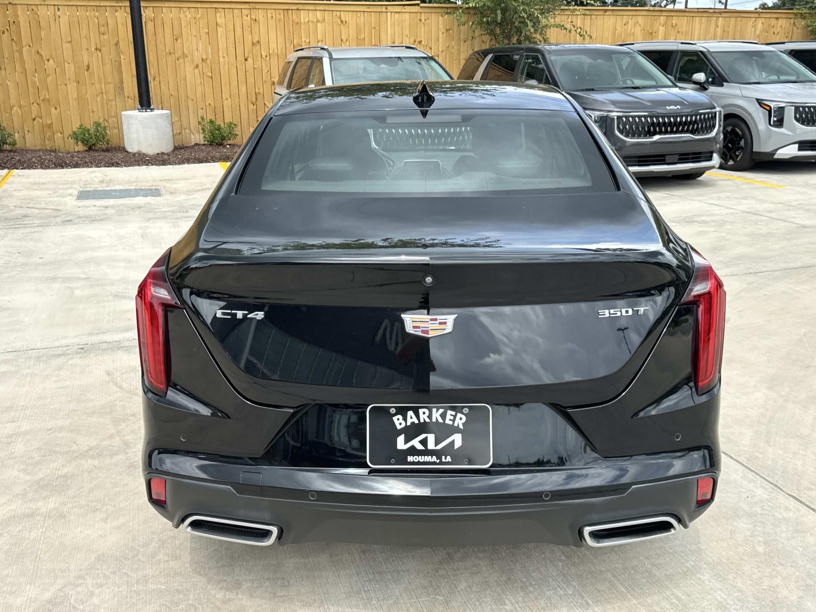 2022 Cadillac CT4 4dr Sdn Luxury