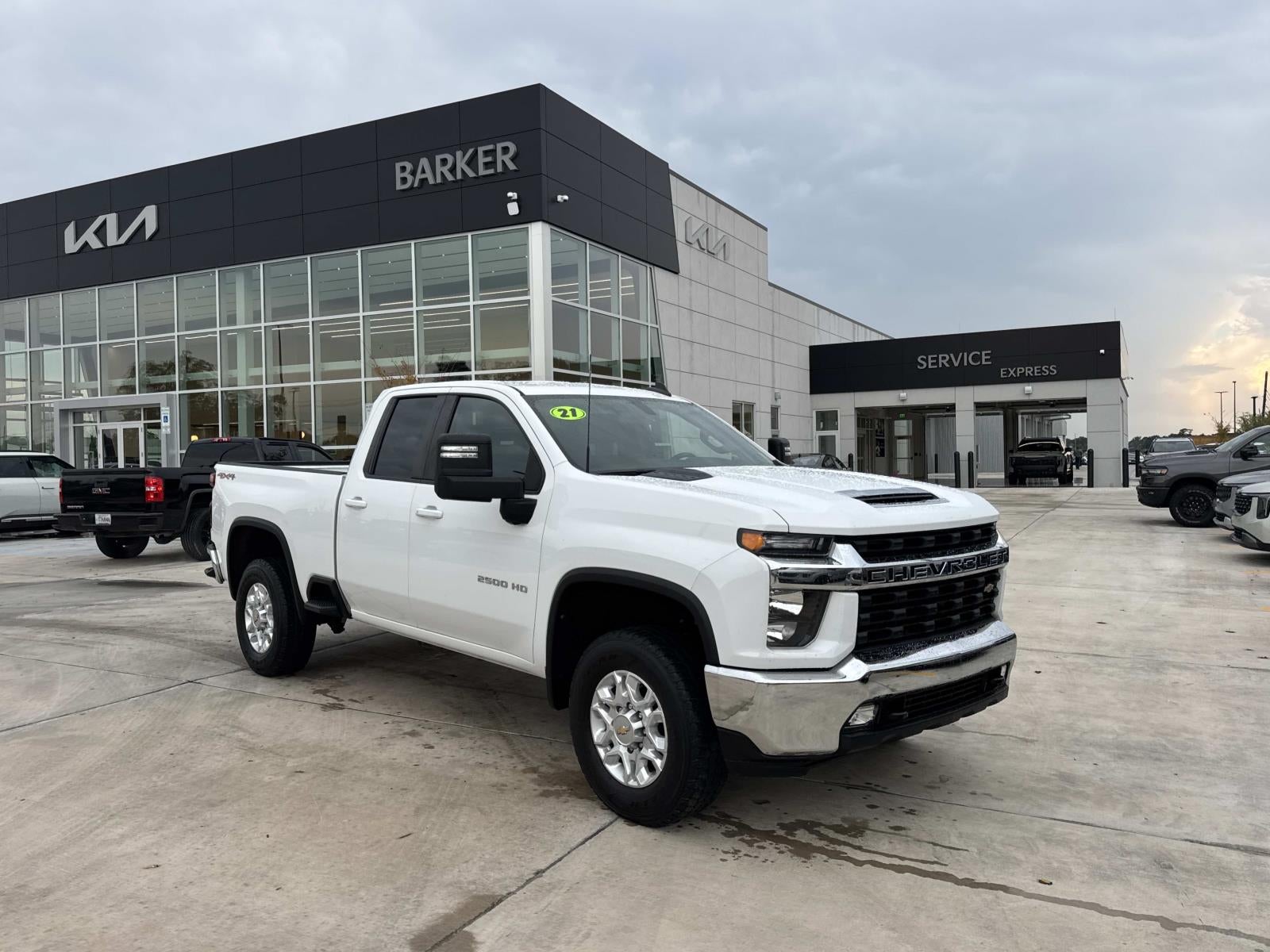 2022 Chevrolet Silverado 2500HD 4WD Double Cab 149 LT