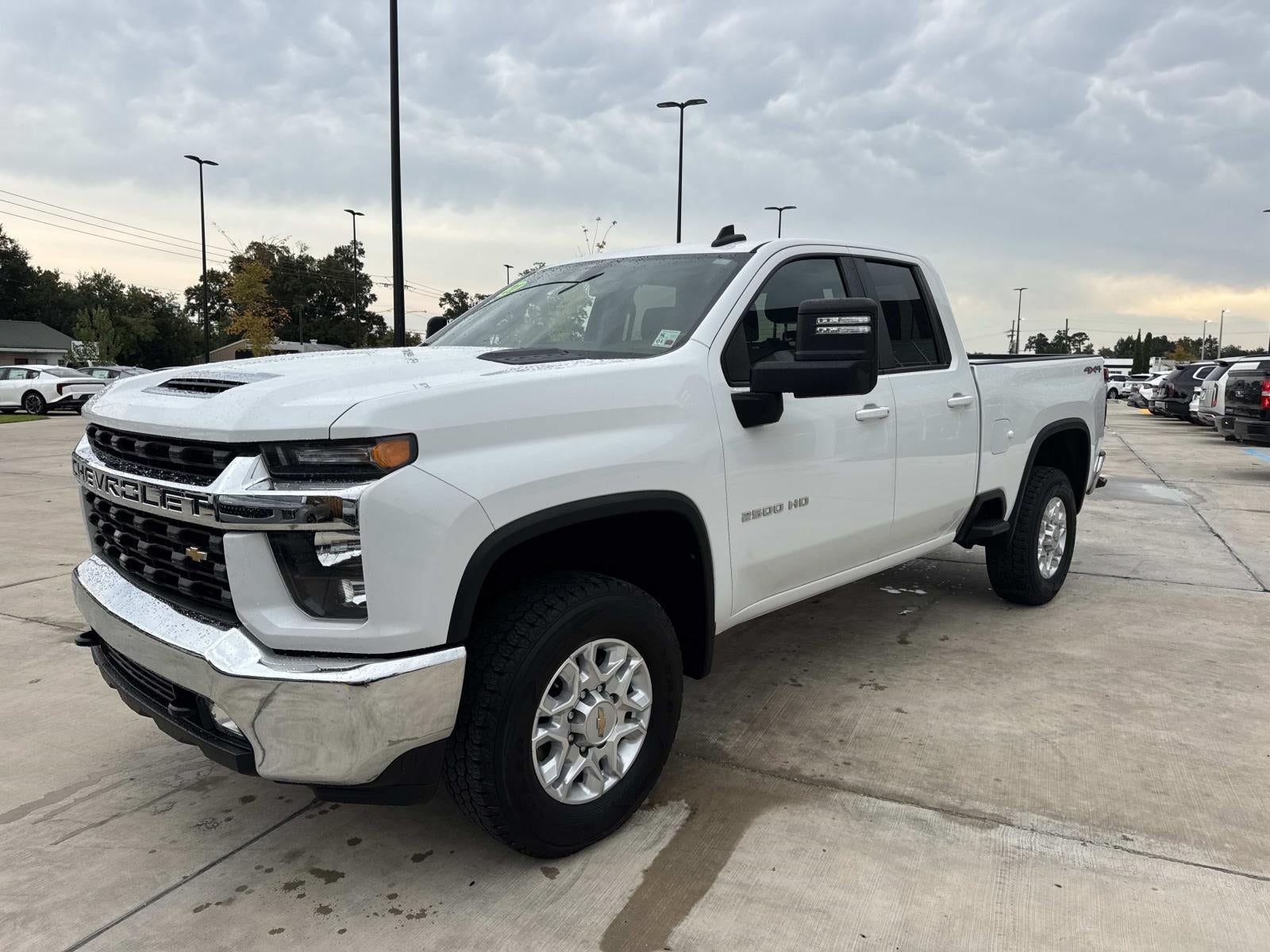 2022 Chevrolet Silverado 2500HD 4WD Double Cab 149 LT