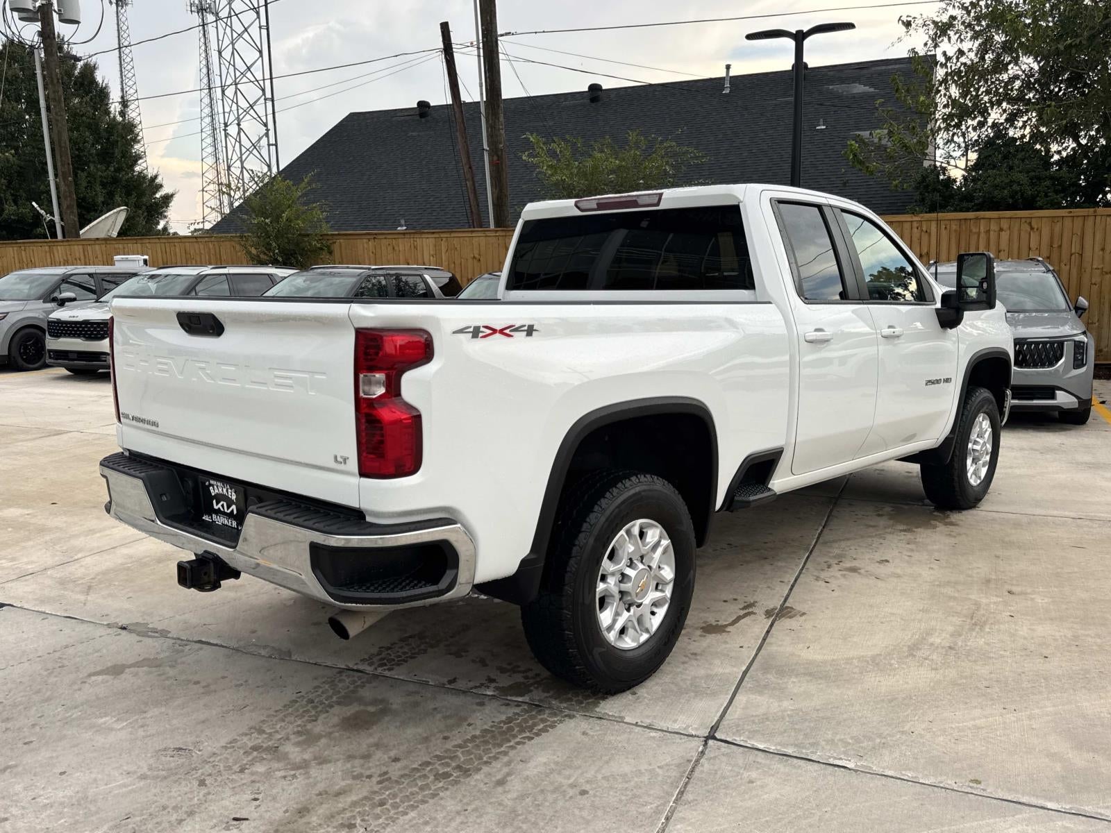 2022 Chevrolet Silverado 2500HD 4WD Double Cab 149 LT